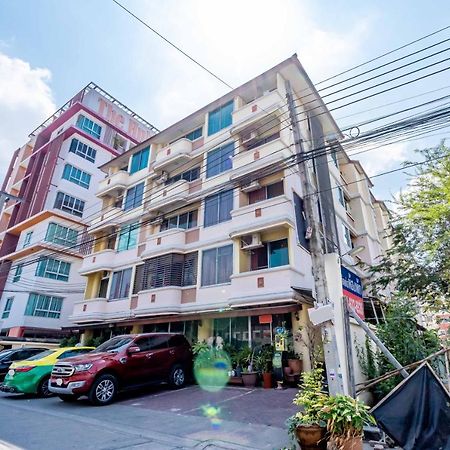 邦加拉兹精品公寓 曼谷 外观 照片